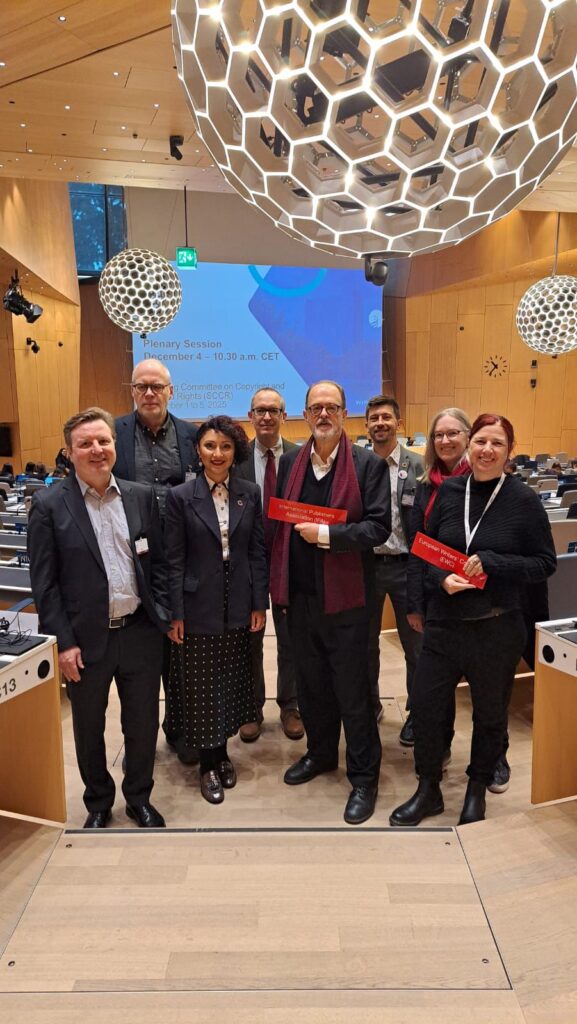 SCCR47 Day4 delegation Credit: Luis Villaroel