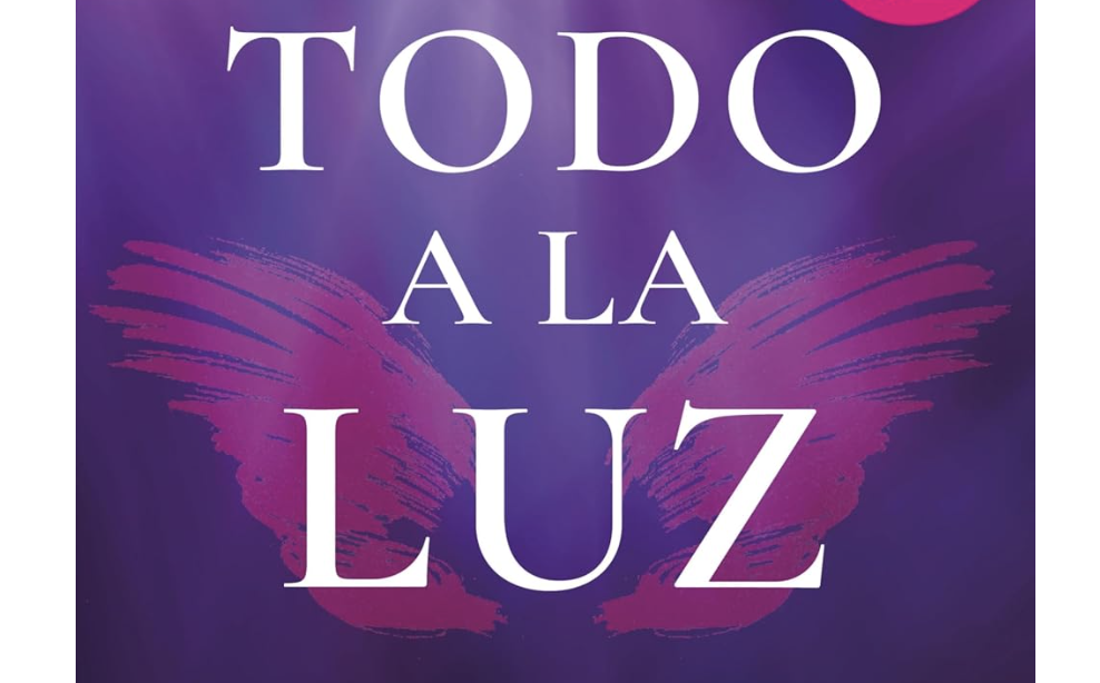 Todo a la luz - book cover